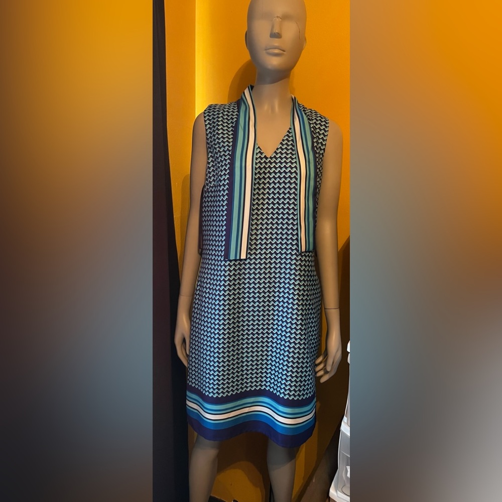 Tommy Hilfiger Lady Dress Size 10
